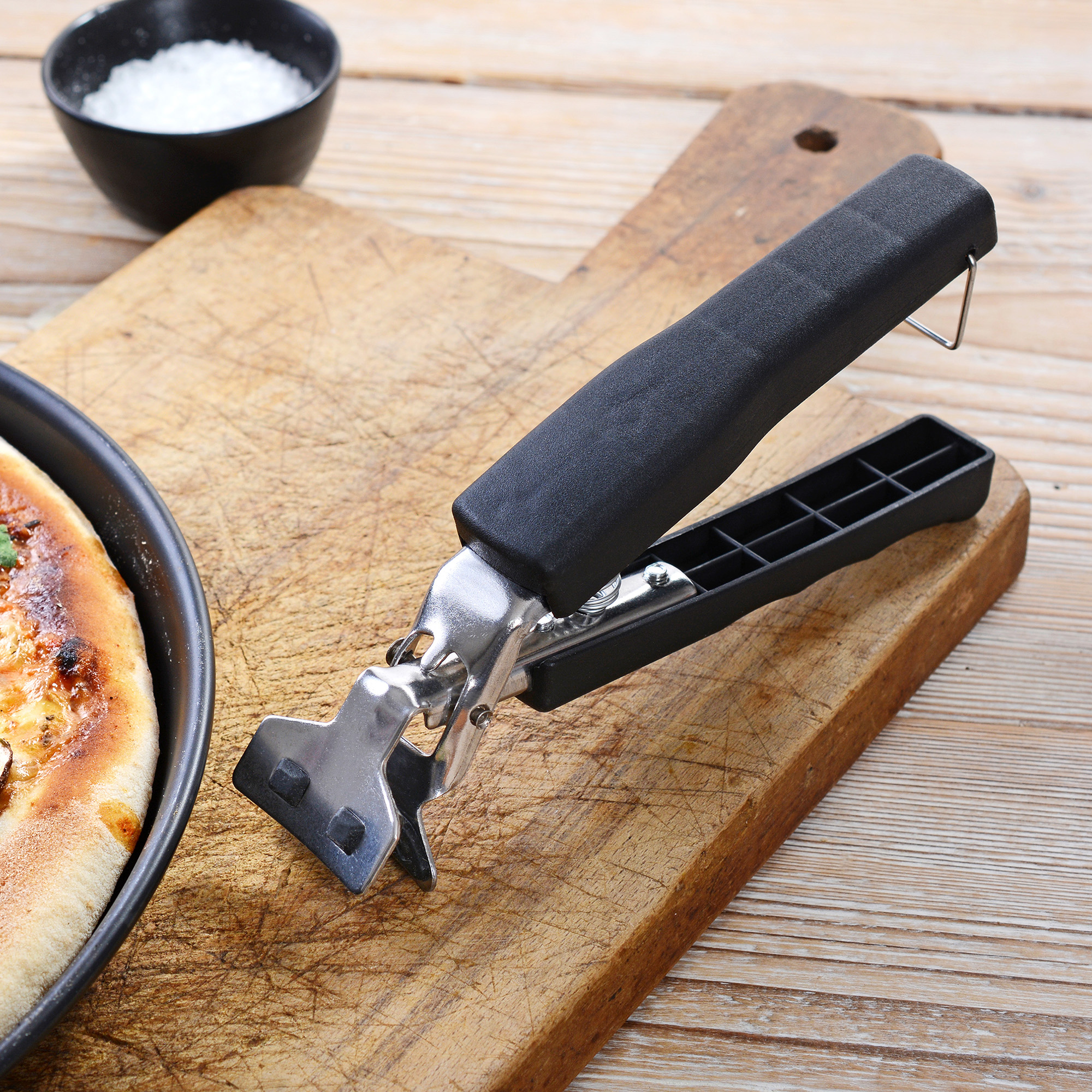 GRÄWE Pizzablechzange für Pizzableche, Edelstahl, mit Silikonschutz