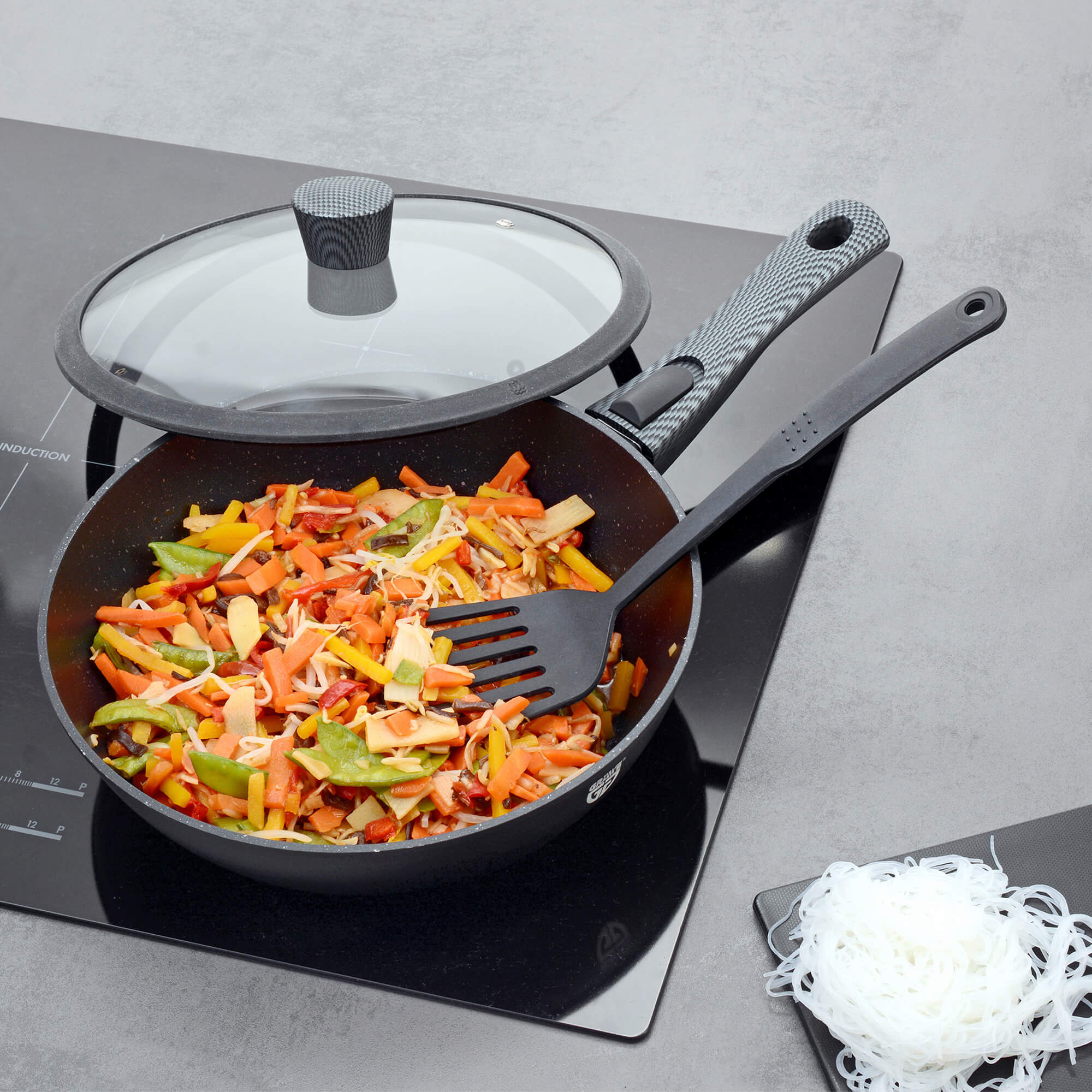Pfanne Aluminium 28 cm, mit abnehmbarem Griff, Deckel und Wender