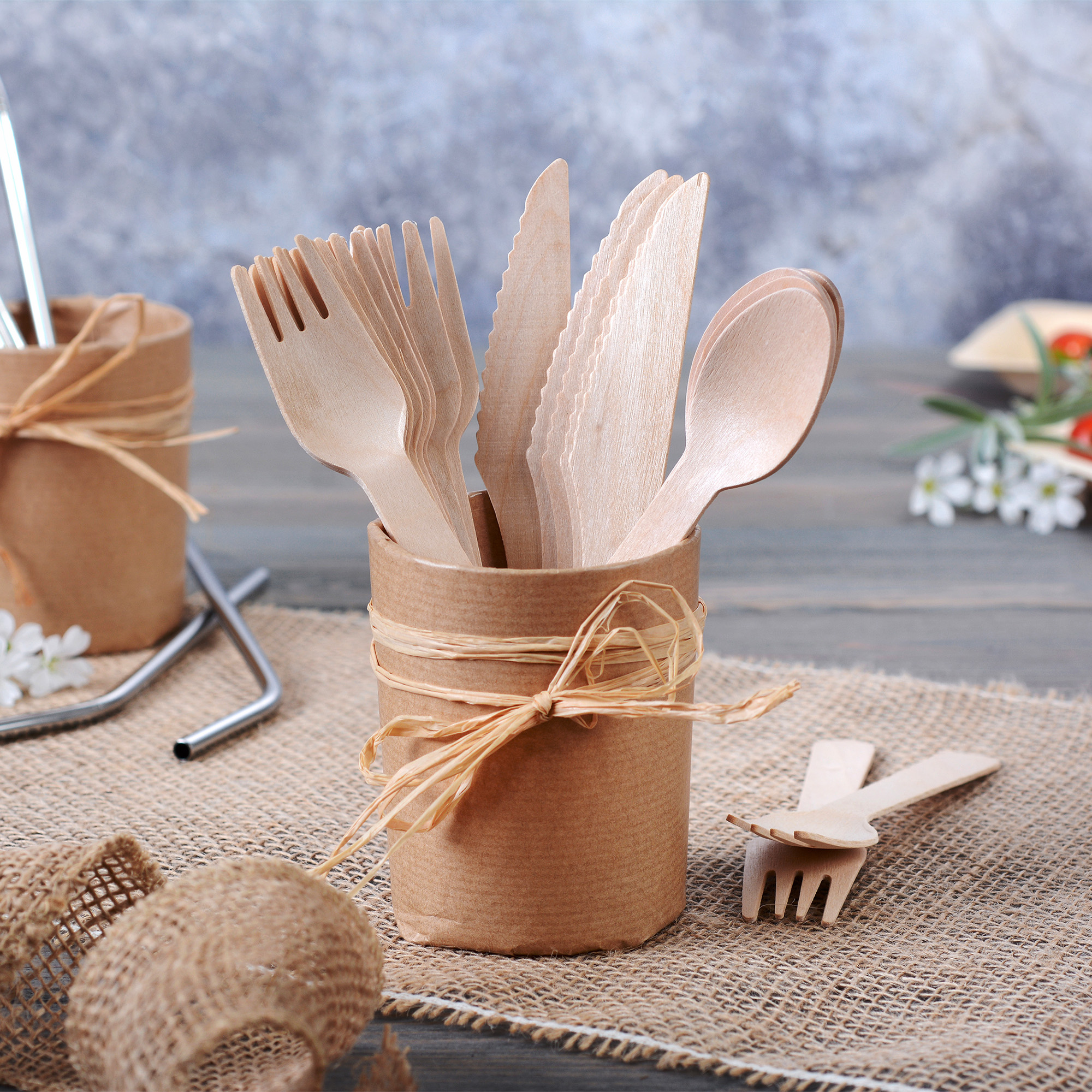 Holzgabel mit Serviette, 100-tlg., nachhaltiges Besteckset