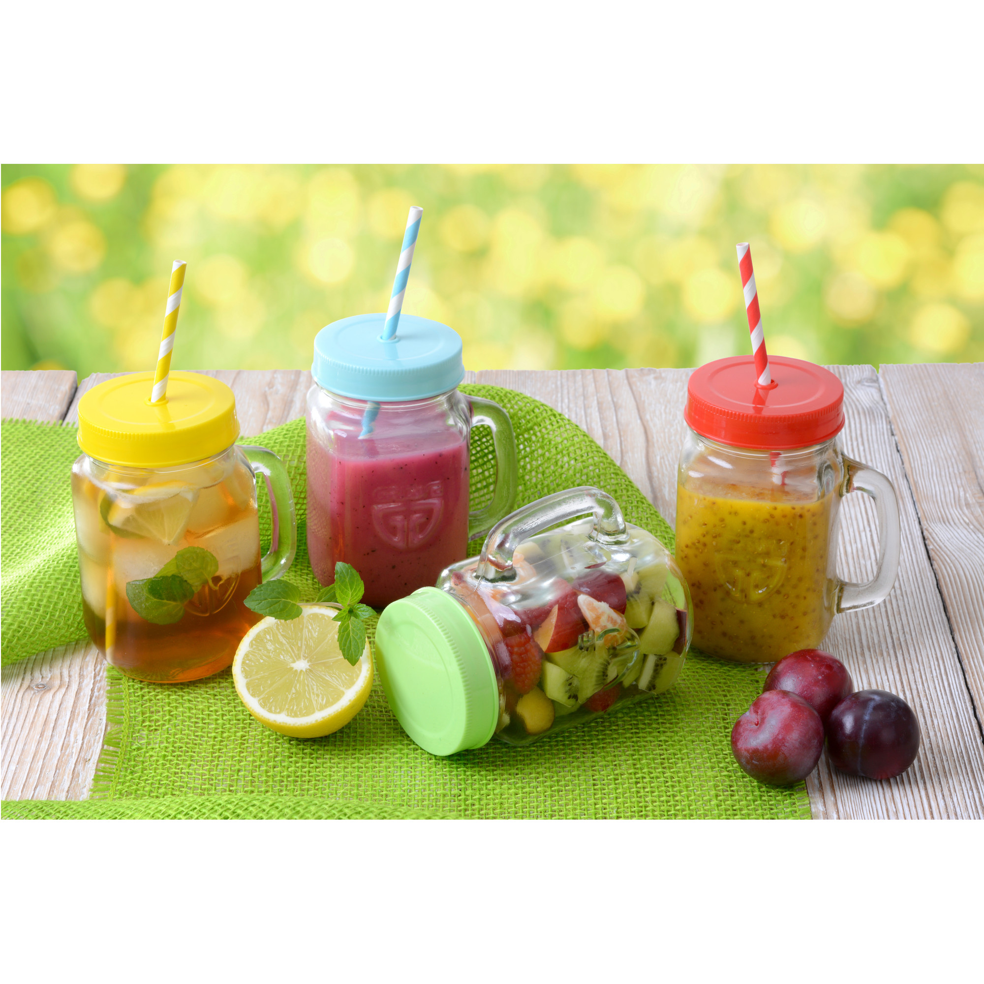 Henkelgläser 4 Gläser inkl. 6 Becher